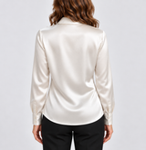 Blusa satinada elegante para mujer